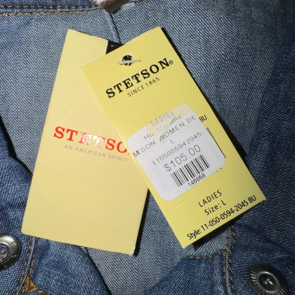 Stetson Women’s Blue Denim Button-Down Blouse | Size L | NWT